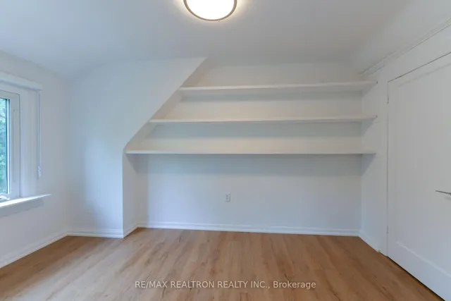 Additional image 30 of 150 Upper Canada Dr