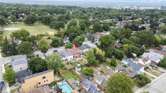 Additional image 28 of 223 East 8th St