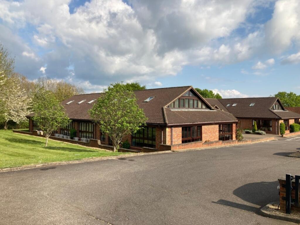 Property image for Suite 6B Wentworth Lodge, Great North Road, Welwyn Garden City, AL8 7SR