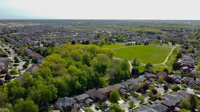 Additional image 23 of 40 DOLMAN St