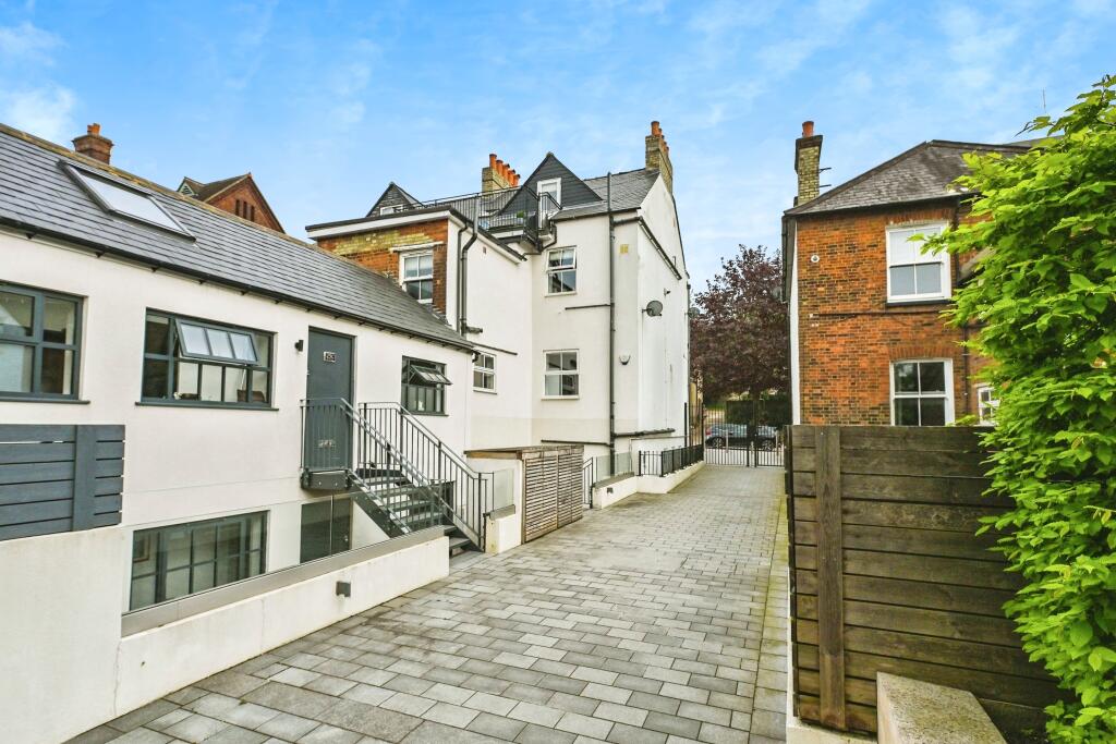 Additional image 22 of Alma Road, St. Albans, AL1