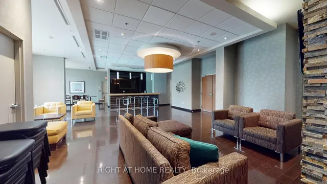 Additional image 3 of 215 Queen St Unit 509