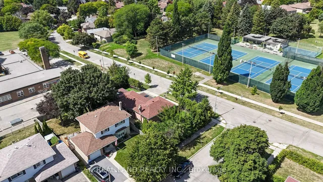 Additional image 47 of 38 Cresthaven Dr