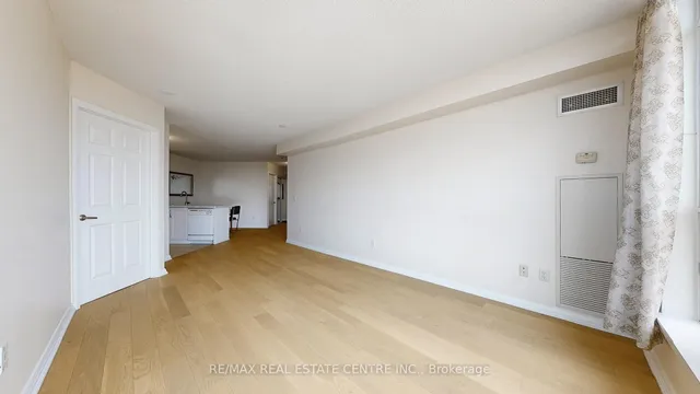 Additional image 8 of 220 Forum Dr Unit 613