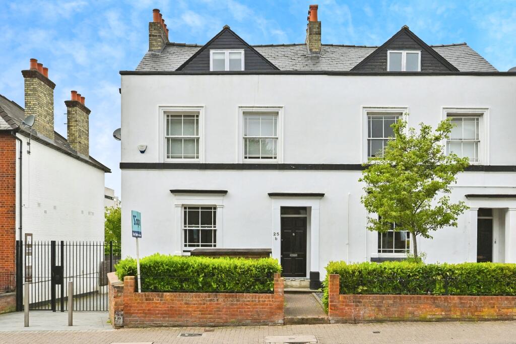 Additional image 19 of Alma Road, St. Albans, AL1