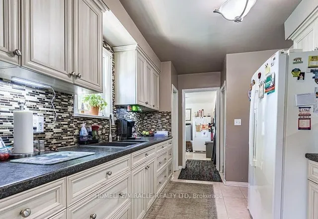 Additional image 15 of 9 Crestview Ave