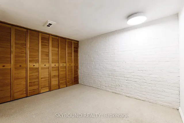 Additional image 40 of 50 Dearbourne Ave