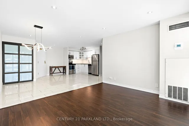 Additional image 17 of 35 Trailwood Dr Unit 112