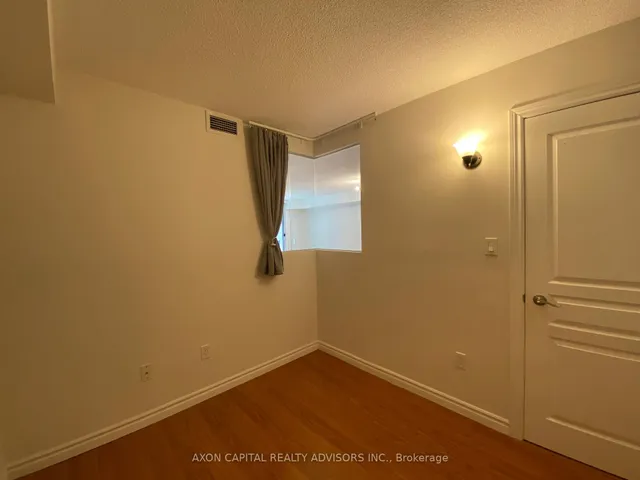 Additional image 25 of 801 Bay St Unit 902