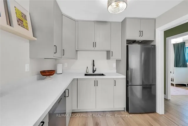 Additional image 13 of 158 Wendover Dr