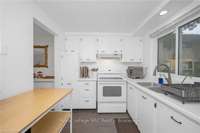 Additional image 15 of 151 Gateshead Cres Unit 29