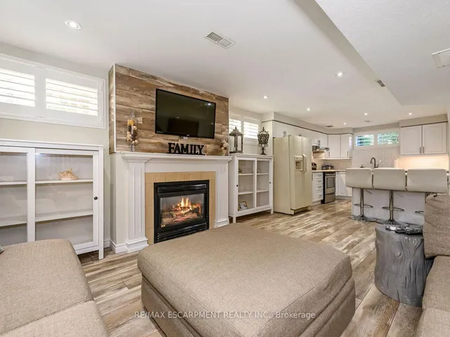 Additional image 31 of 2026 Waterbridge Dr