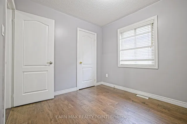 Additional image 31 of 35 Abitibi Lake Dr