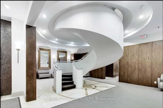 Additional image 2 of 438 Richmond St Unit 908