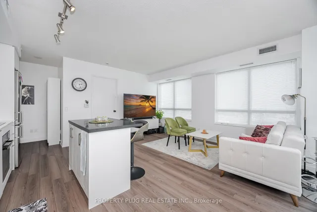 Additional image 14 of 20 Thomas Riley Rd Unit 1209