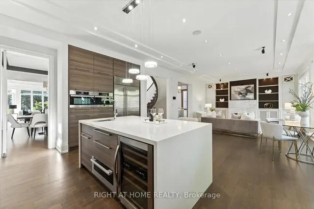 Additional image 23 of 392 Princess Ave