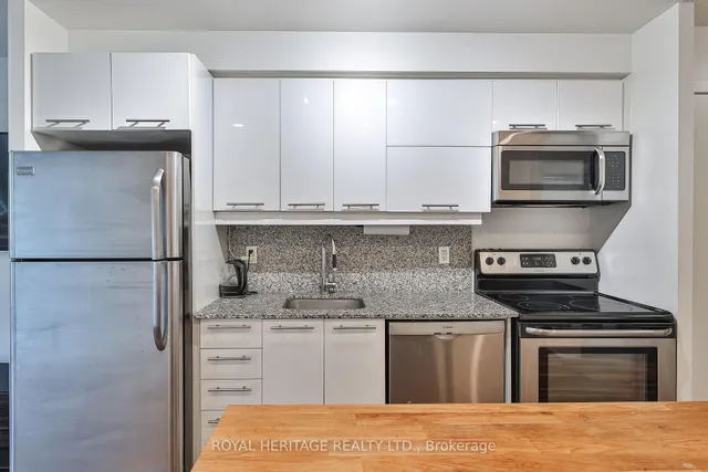 Additional image 9 of 38 Joe Shuster Way Unit 104