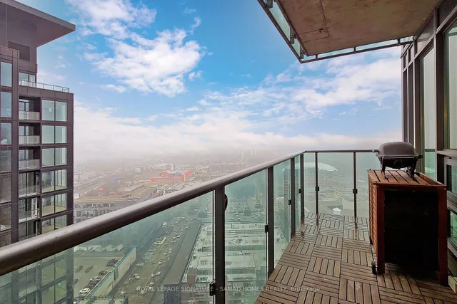 Additional image 22 of 150 East Liberty St Unit 2813