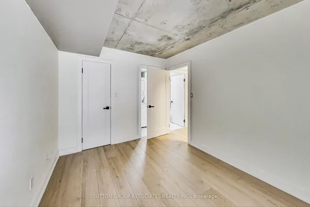 Additional image 14 of 1029 King St Unit 213