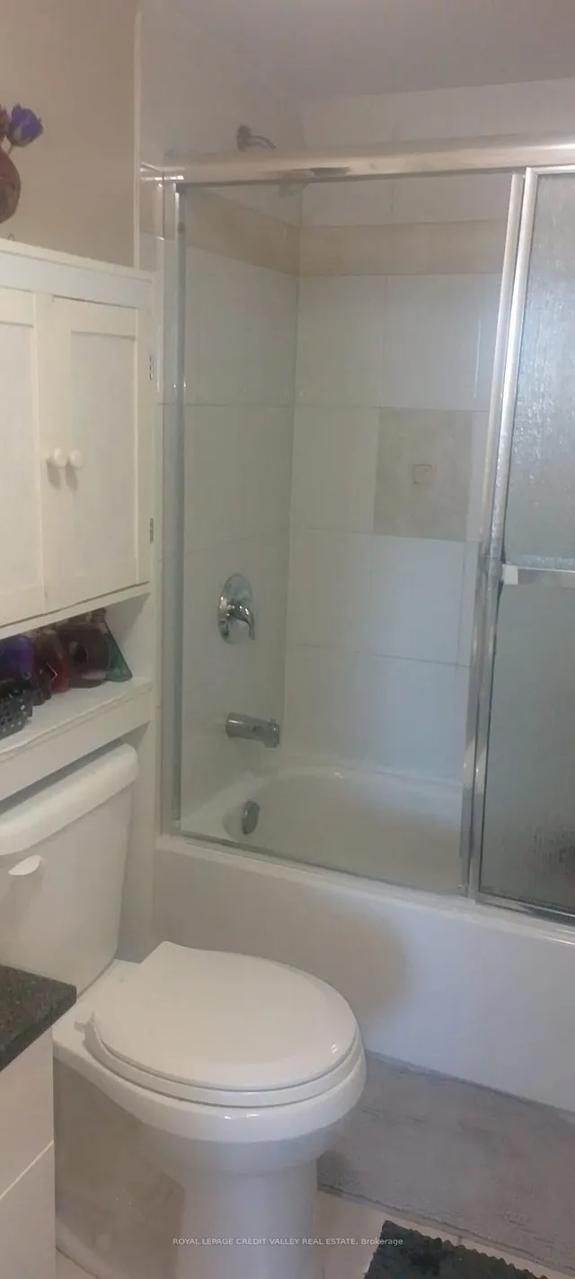 Additional image 12 of 7405 Goreway Dr Unit 517