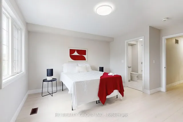 Additional image 21 of 206B Finch Ave