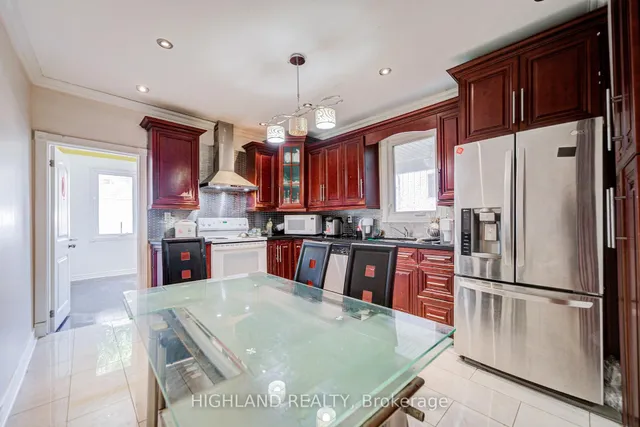 Additional image 6 of 123 Russett Ave