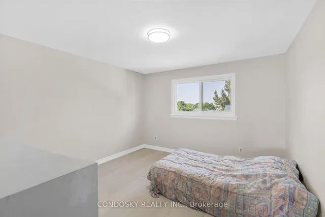 Additional image 23 of 42 Village Crt