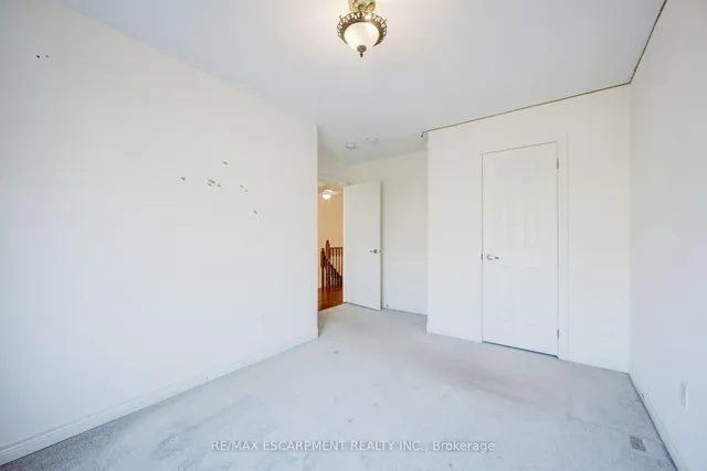 Additional image 35 of 489 Downes Jackson Hts