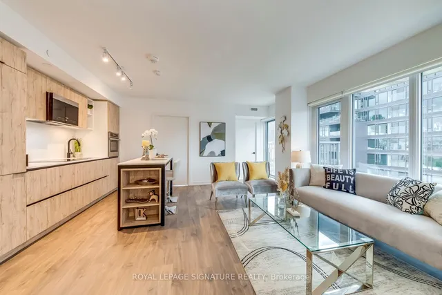 Additional image 6 of 2 Augusta Ave Unit 1003