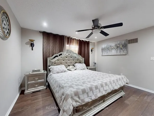 Additional image 24 of 933 Raftis Cres