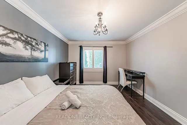 Additional image 34 of 1 Manorpark Crt