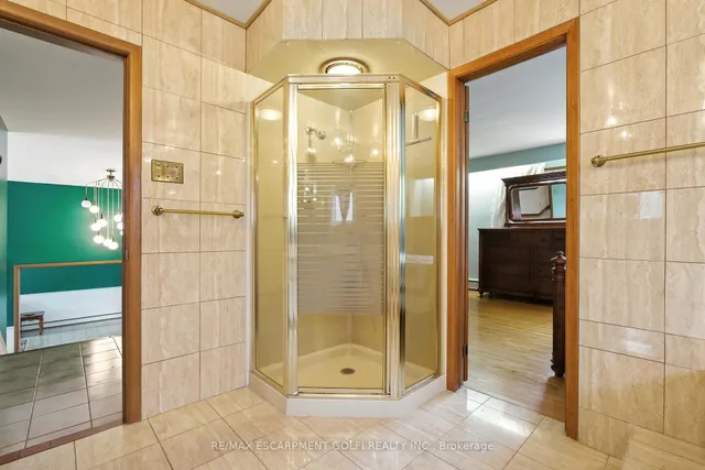 Additional image 31 of 16 Southill Dr