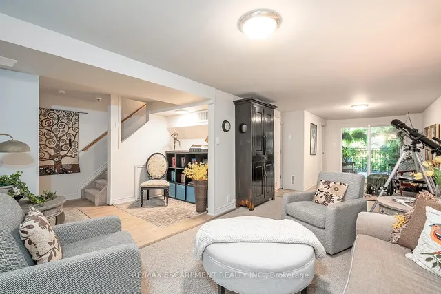 Additional image 31 of 1580 Kern's Rd Unit 5