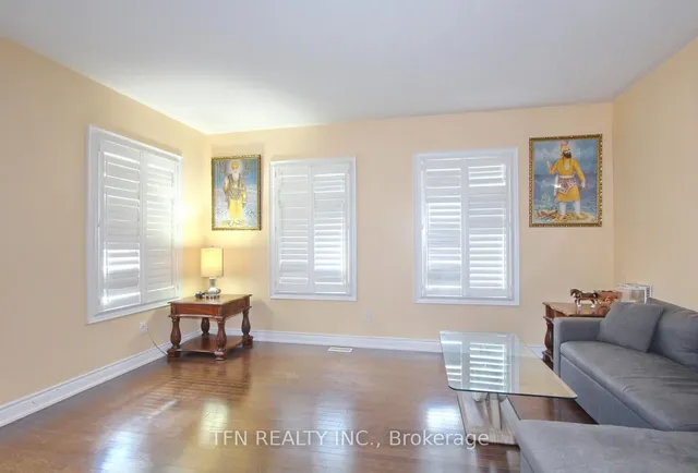 Additional image 11 of 1 Beacon Hill Dr