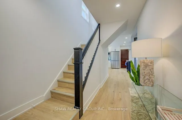 Additional image 6 of 28 Barons Ave