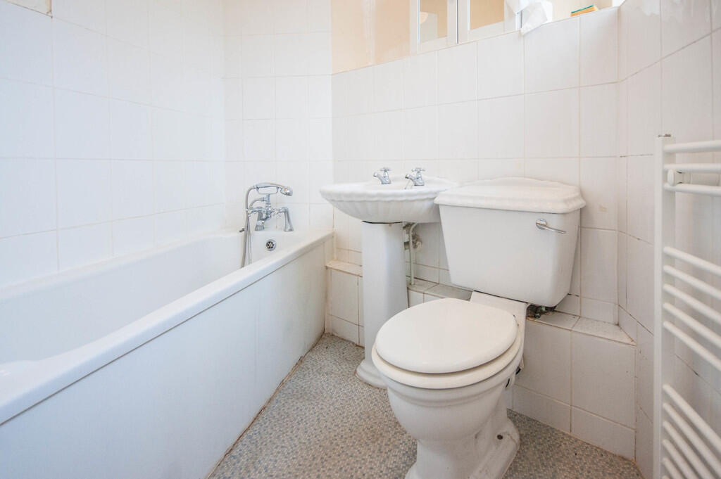 Additional image 15 of Bradmore Green, Brookmans Park