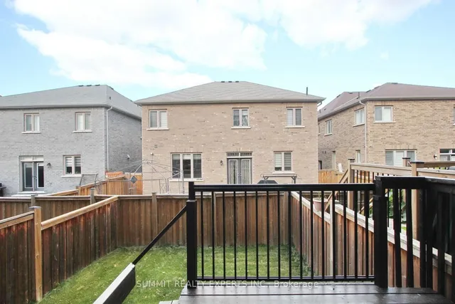 Additional image 40 of 51 Agava St