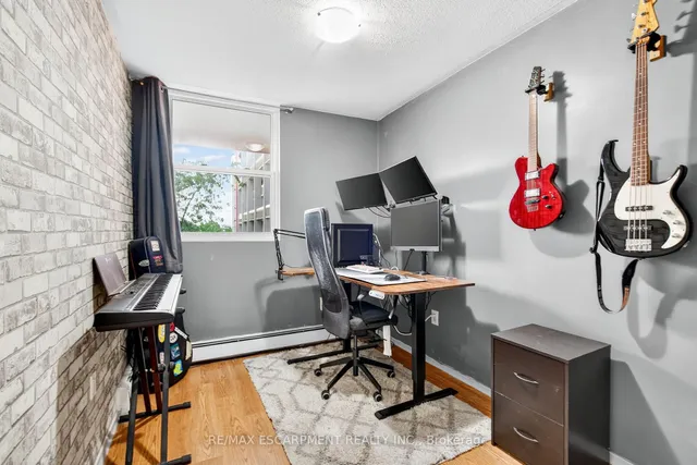 Additional image 17 of 350 Quigley Rd Unit 320