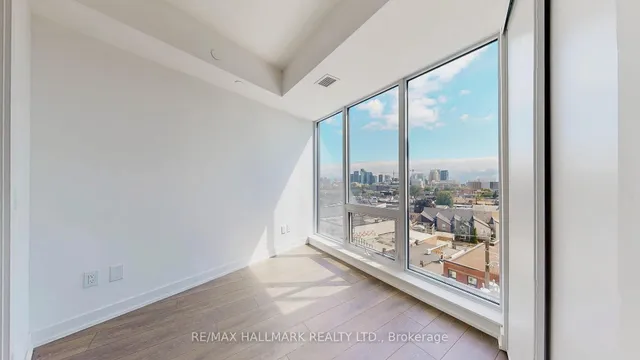 Additional image 10 of 5 Lakeview Ave Unit 703