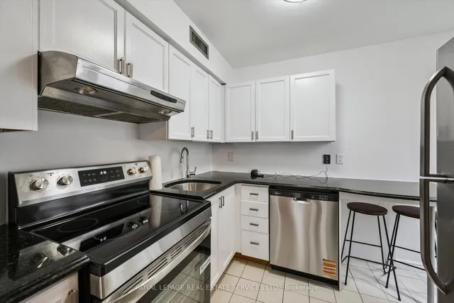 Additional image 12 of 55 Centre Ave Unit 703