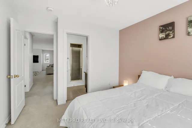 Additional image 22 of 20 Templeton Crt