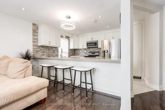 Additional image 12 of 19 Granite St