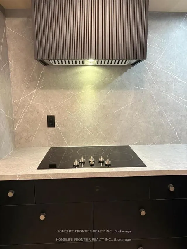 Additional image 14 of 388 Bloor St Unit 1107