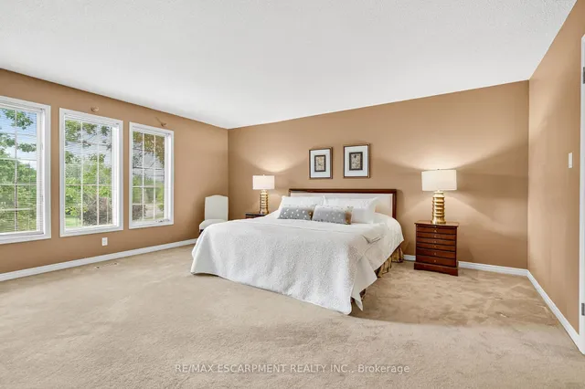 Additional image 34 of 22 Weneil Dr