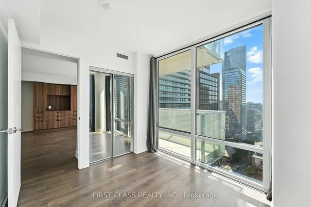 Additional image 24 of 501 Yonge St Unit 1802