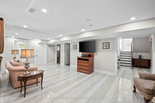 Additional image 35 of 23 Hillside Dr