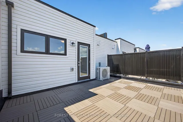 Additional image 25 of 165 Tapscott Rd Unit 16