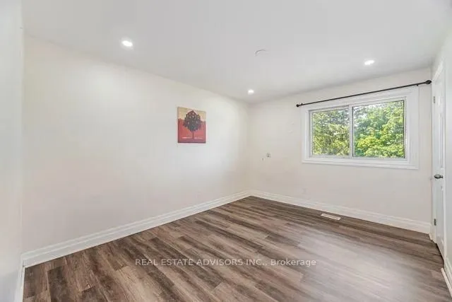 Additional image 18 of 4 Parkend Ave