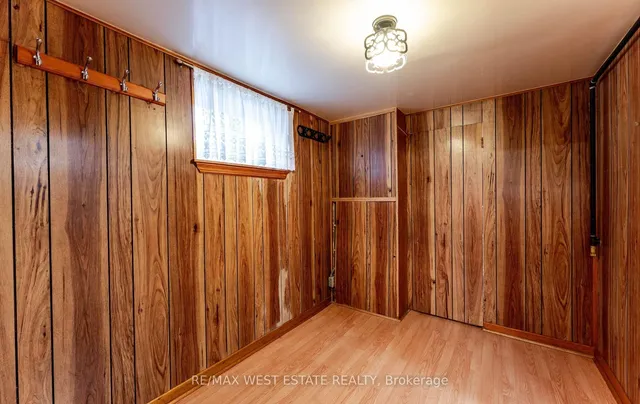 Additional image 30 of 1468 Wilson Ave