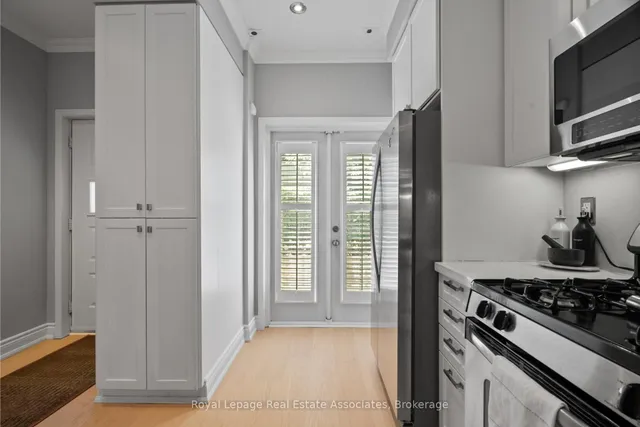 Additional image 9 of 1 Baxter St Unit 8
